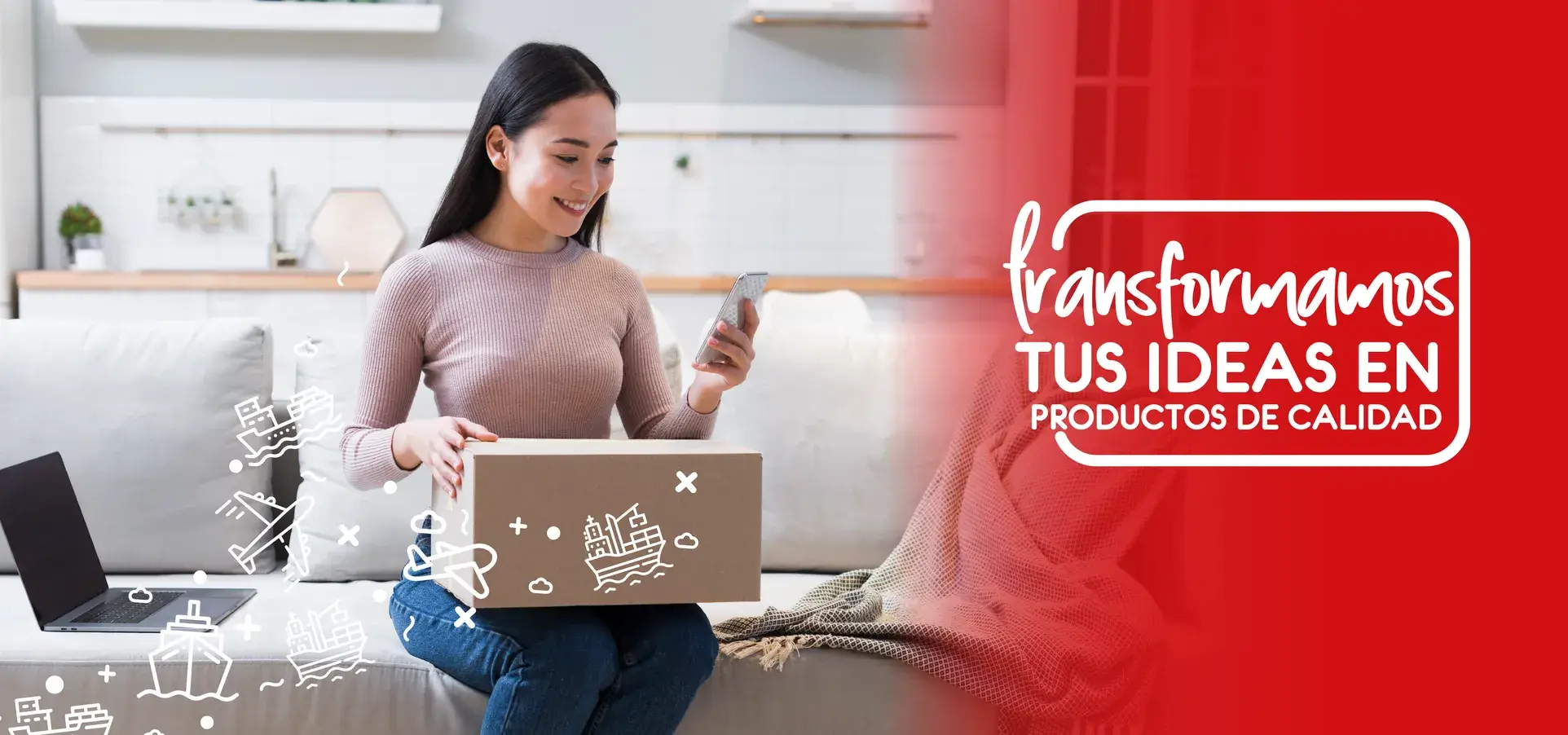 Mujer recibiendo una caja de ASIA HUB Logistic por parte de un trabajador